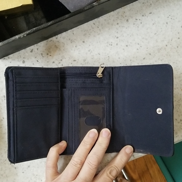 Wallet - Picture 4 of 7